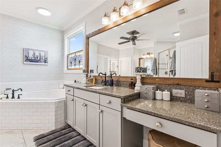 Image No.30-5 Bed House for sale