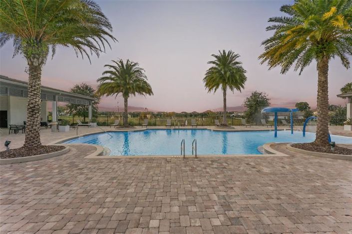 Image No.40-5 Bed House for sale