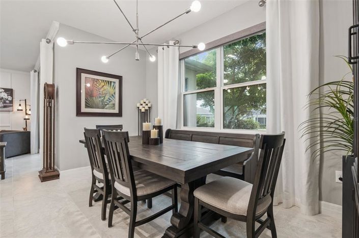 Image No.26-4 Bed House for sale