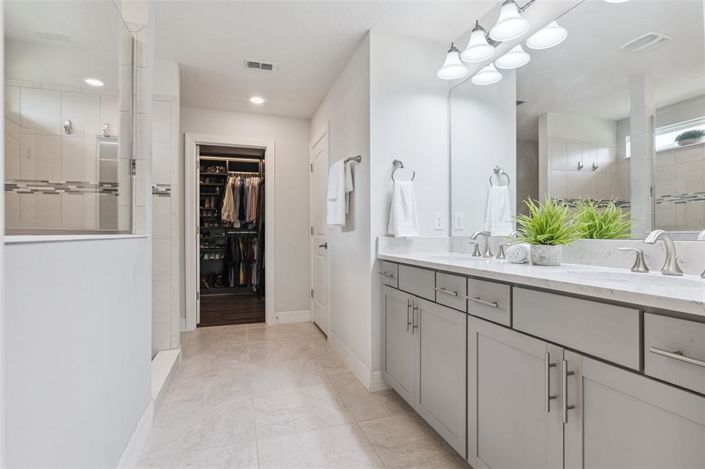 Image No.40-4 Bed House for sale