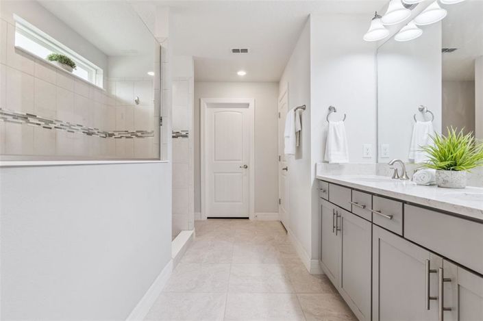 Image No.44-4 Bed House for sale