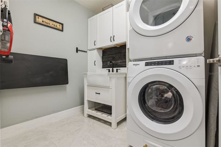 Image No.48-4 Bed House for sale