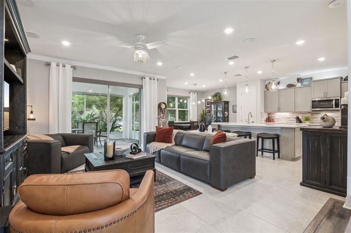 Image No.9-4 Bed House for sale