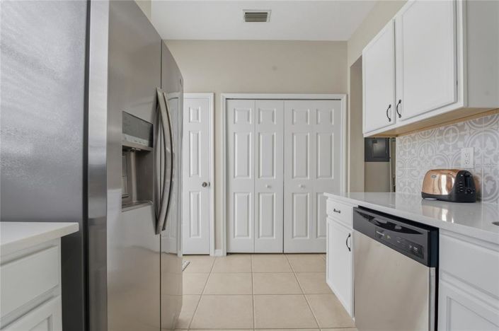 Image No.14-2 Bed Townhouse for sale