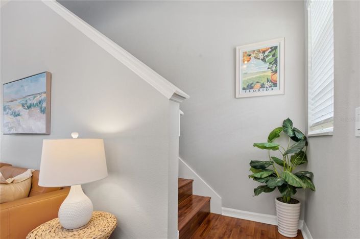 Image No.16-2 Bed Townhouse for sale