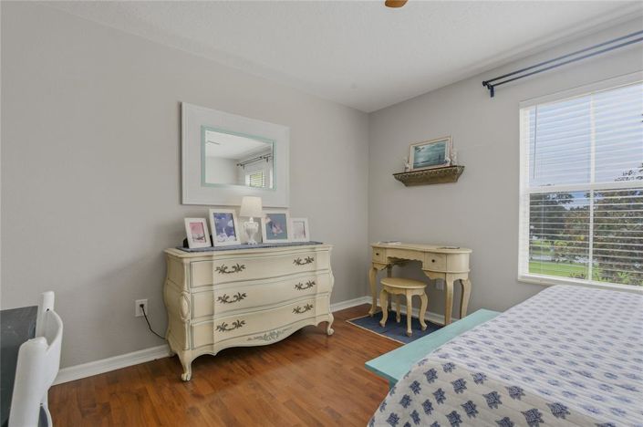 Image No.24-2 Bed Townhouse for sale