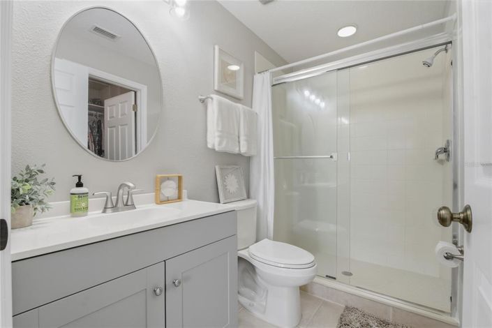 Image No.26-2 Bed Townhouse for sale