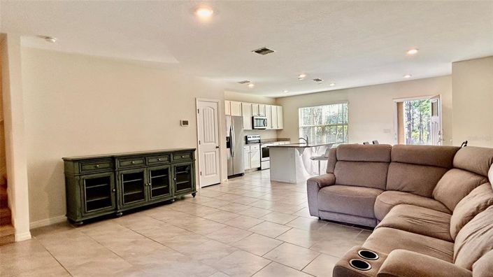 Image No.5-3 Bed Townhouse for sale