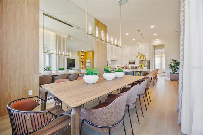 Image No.21-6 Bed House for sale