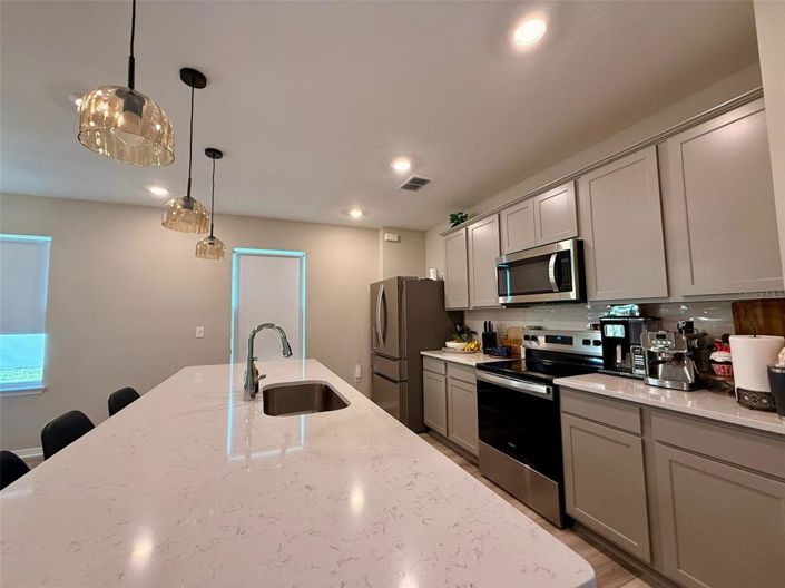 Image No.4-5 Bed House for sale