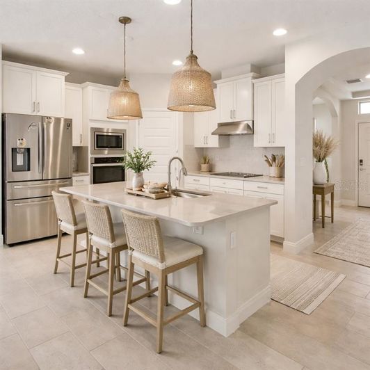 Image No.3-4 Bed House for sale