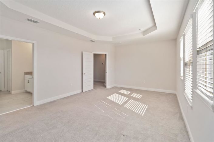 Image No.41-4 Bed House for sale