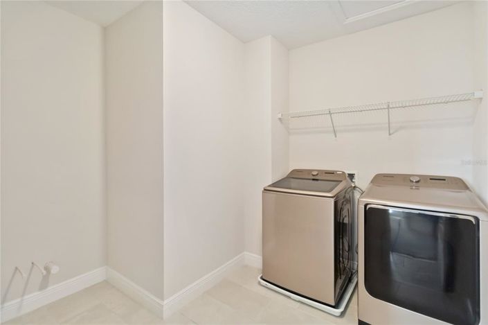 Image No.52-4 Bed House for sale