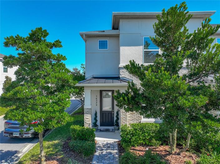 Image No.2-4 Bed Townhouse for sale