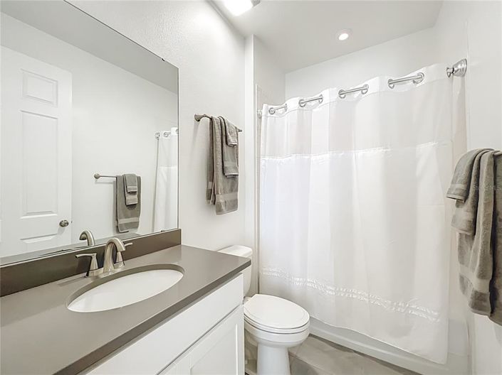 Image No.25-4 Bed Townhouse for sale