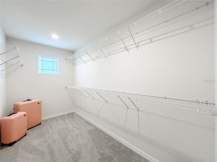 Image No.44-4 Bed Townhouse for sale