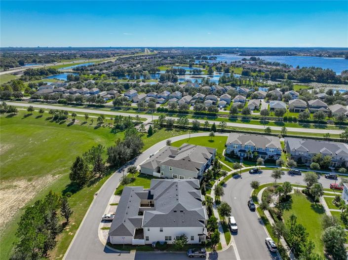 Image No.52-4 Bed Townhouse for sale