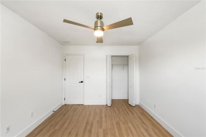 Image No.17-4 Bed House for sale