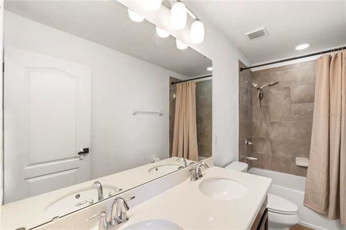 Image No.25-4 Bed House for sale