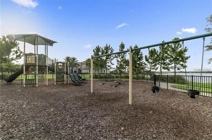 Image No.45-4 Bed House for sale