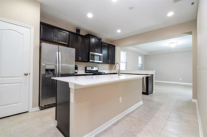 Image No.15-3 Bed House for sale