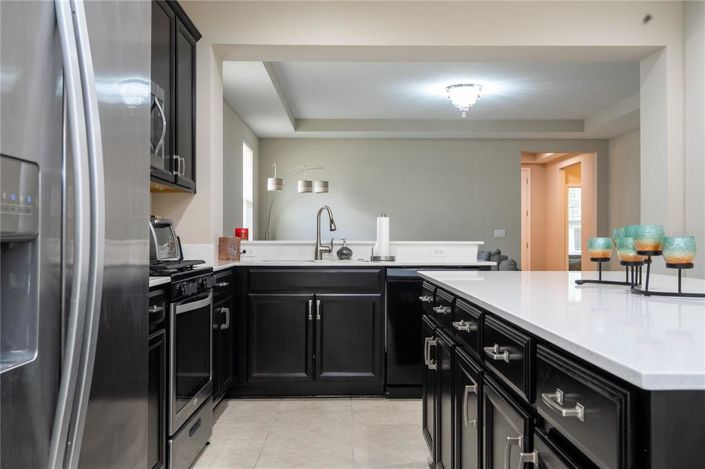 Image No.17-3 Bed House for sale