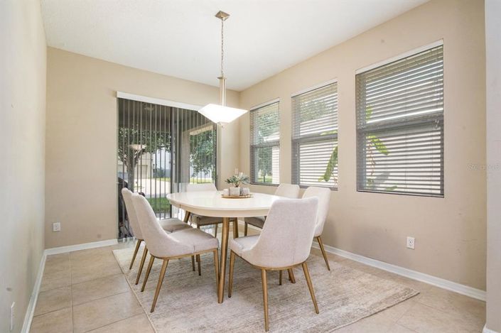 Image No.19-3 Bed House for sale