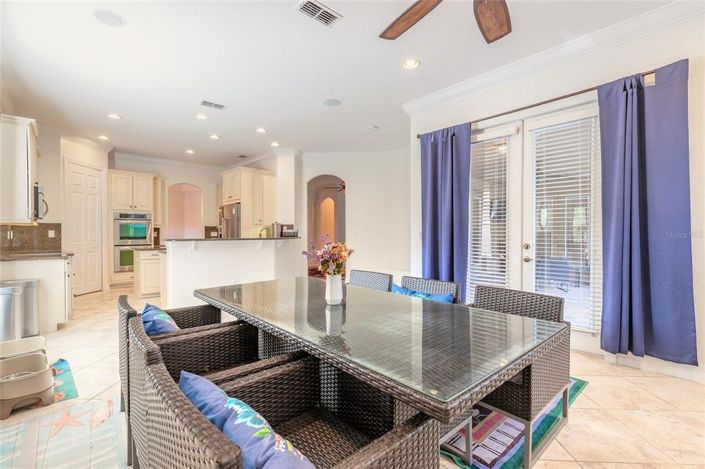 Image No.15-5 Bed House for sale