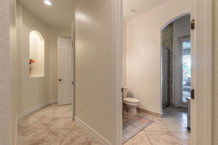 Image No.21-5 Bed House for sale