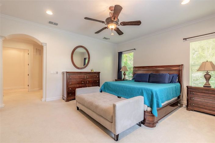 Image No.22-5 Bed House for sale