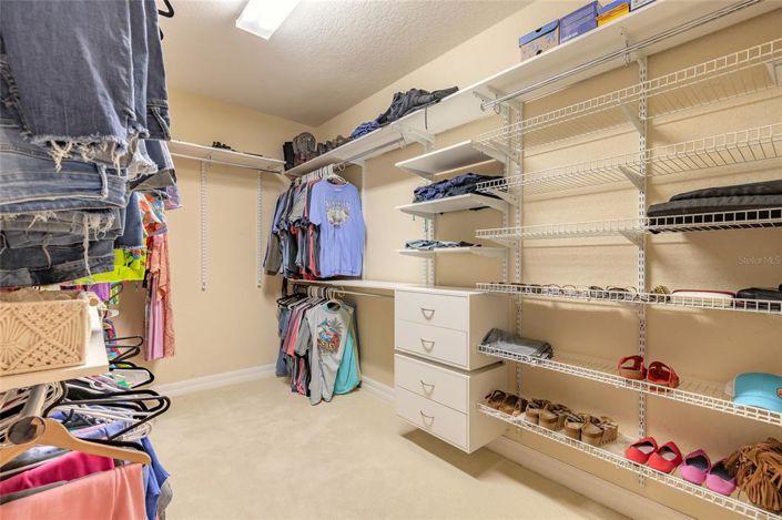 Image No.25-5 Bed House for sale