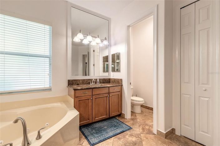 Image No.28-5 Bed House for sale