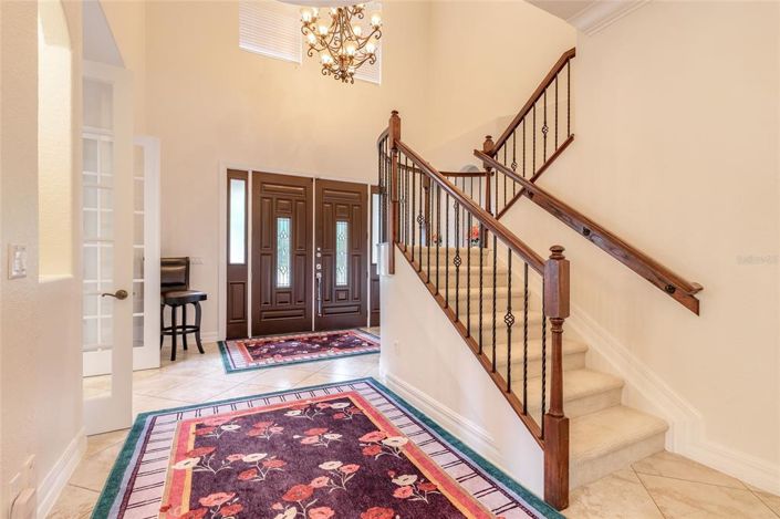 Image No.3-5 Bed House for sale