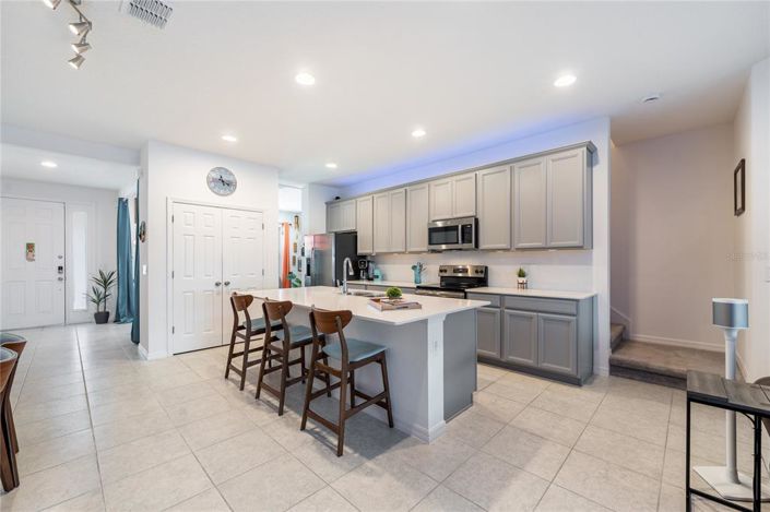 Image No.6-3 Bed Townhouse for sale