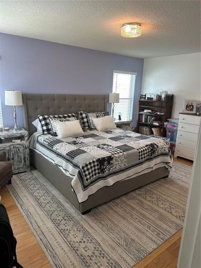 Image No.12-4 Bed House for sale