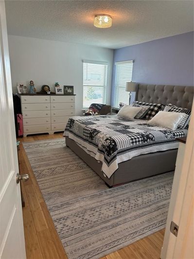 Image No.13-4 Bed House for sale