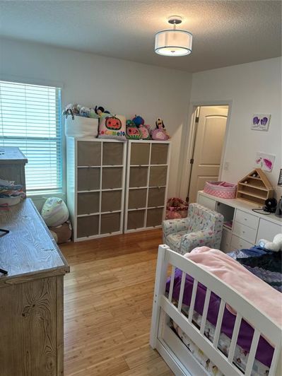 Image No.17-4 Bed House for sale