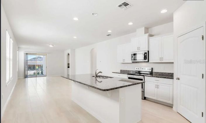 Image No.7-3 Bed House for sale