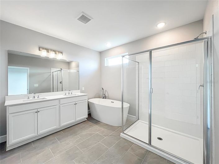 Image No.21-5 Bed House for sale