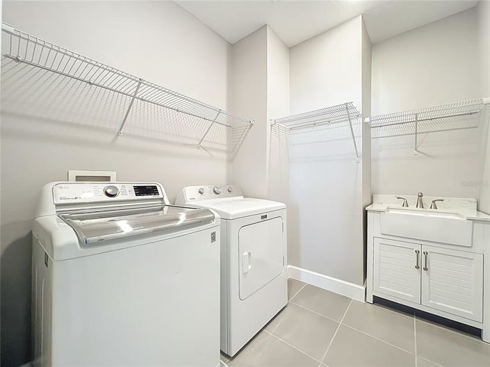 Image No.31-5 Bed House for sale