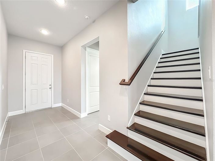 Image No.4-5 Bed House for sale