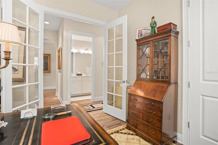 Image No.28-4 Bed House for sale