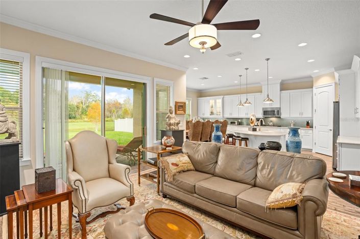 Image No.5-4 Bed House for sale