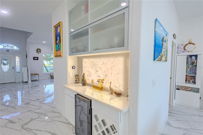 Image No.21-4 Bed House for sale