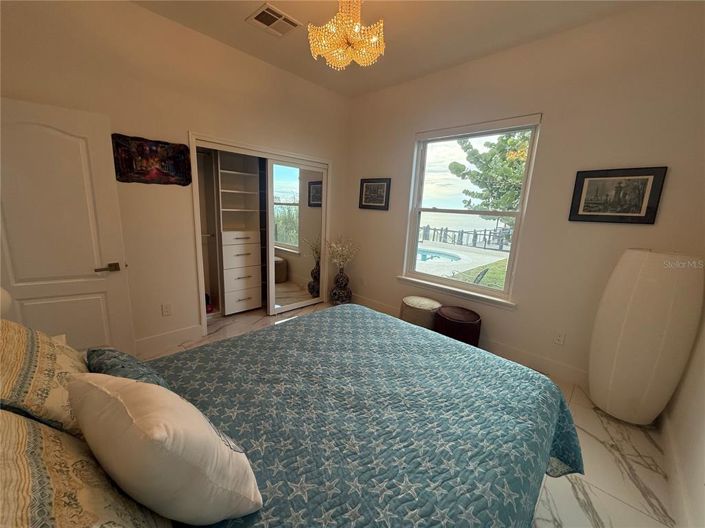 Image No.31-4 Bed House for sale