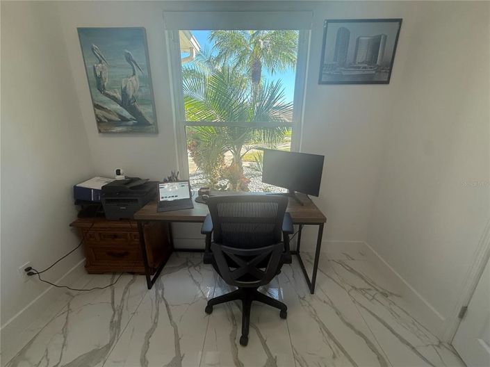 Image No.32-4 Bed House for sale