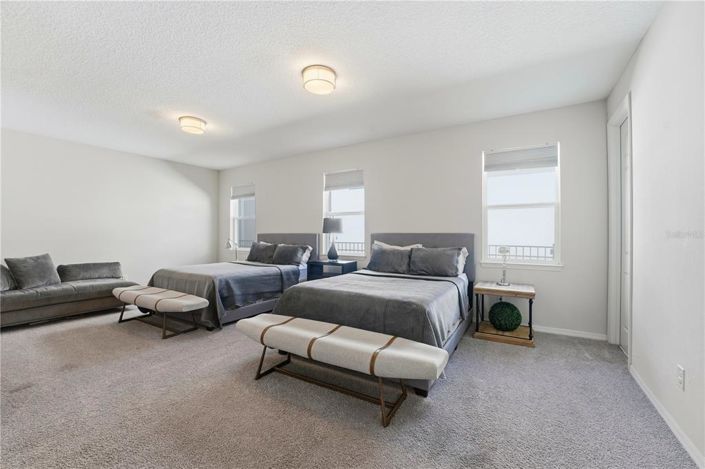 Image No.35-5 Bed House for sale