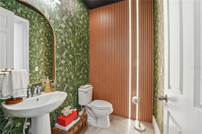 Image No.51-5 Bed House for sale