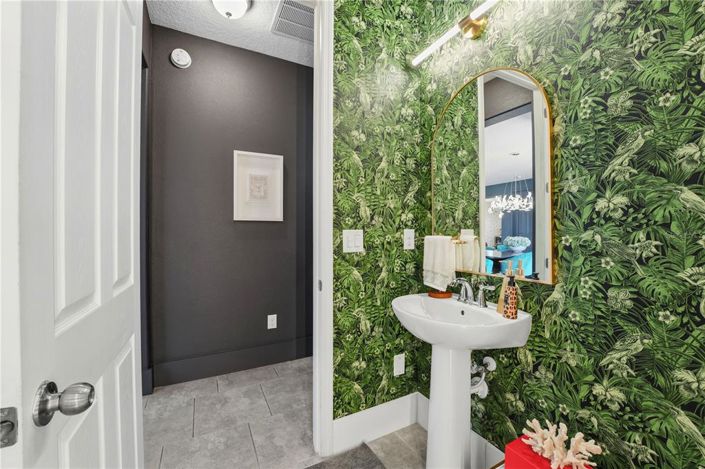 Image No.52-5 Bed House for sale