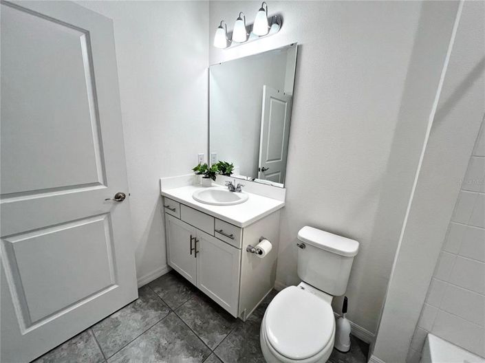 Image No.18-3 Bed Townhouse for sale